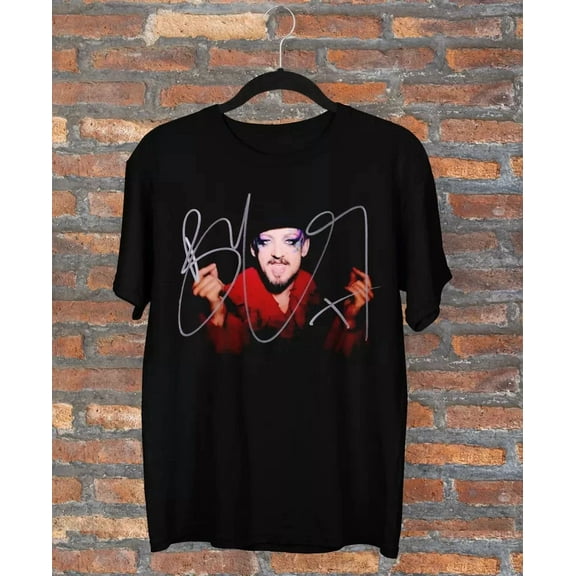 RARE SALE VTG Boy George signed T-shirt Black Unisex All Sizes S to 5Xl