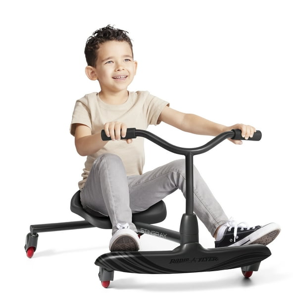 Radio Flyer Stingray, Caster Scooter Ride-On for Kids with Handles