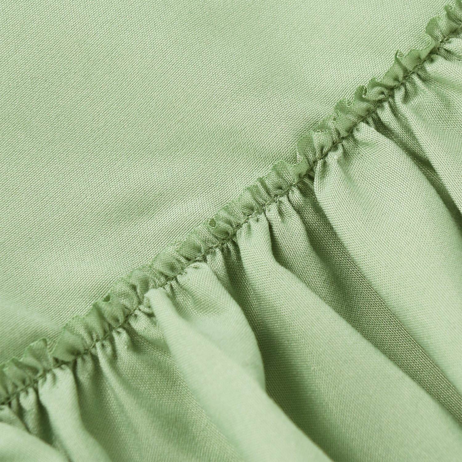Set of 2 Classic Ruffle Decorative Pillow Shams