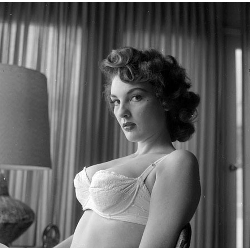 Allison Hayes Bra Photo Print (8 x 10) Walmart Walmart