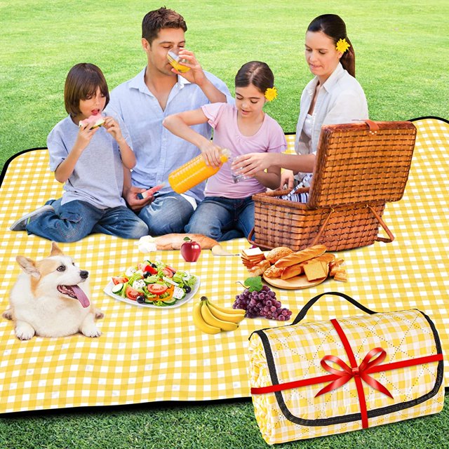 Picnic Blanket 200 x 150cm, Waterproof Picnic Mat, Lightweight Washable Plaid Picnic Blanket with Handle, Foldable, for Camping, Outdoor, Beach, Yellow
