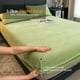 thumbnail image 5 of Juego de sábanas de franela de terciopelo | Vellón de cristal lujosamente suave | Juego de cama de 3 piezas | Textura difusa que no forma bolitas | Cálido Acogedor Antiestático | Se adapta a, 5 of 7