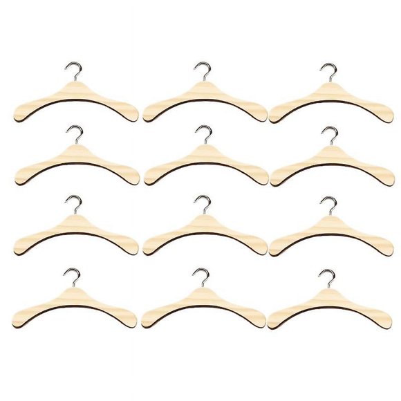 12 perchas para ropa de muñecas.
