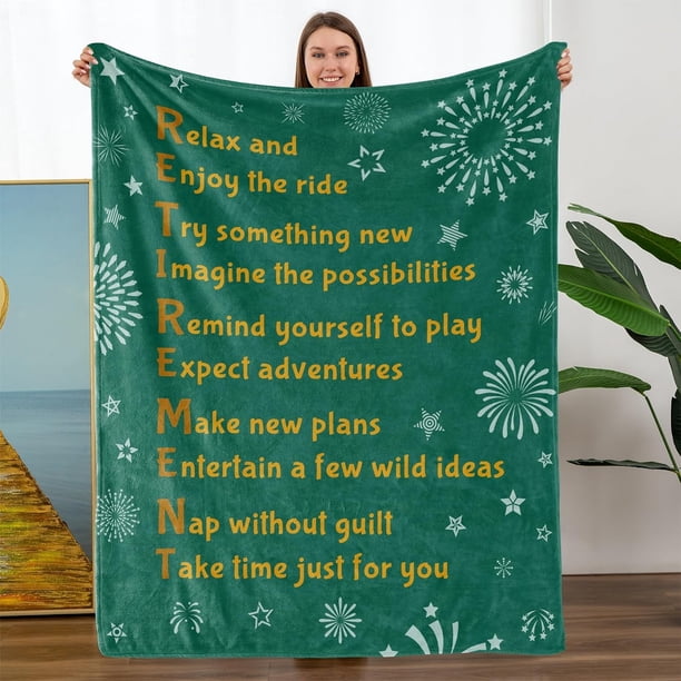 LHSHID Birthday Gifts for Grandma A Heartwarming Hug in a Blanket for Grandma Christmas Day Retirement Gifts for Grandma Blanket 60x80in