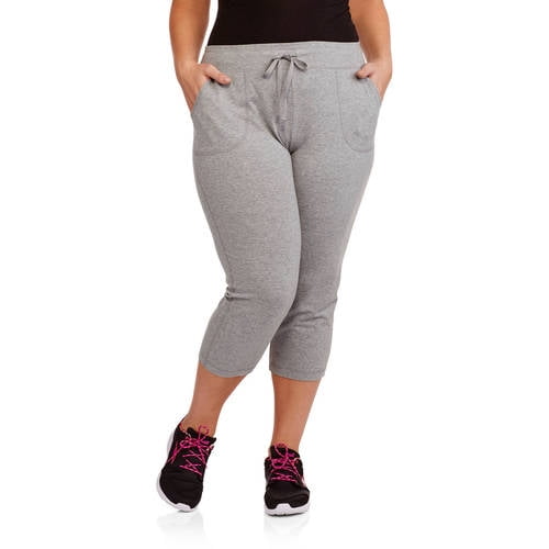 Danskin Now Capri Pants With Pockets