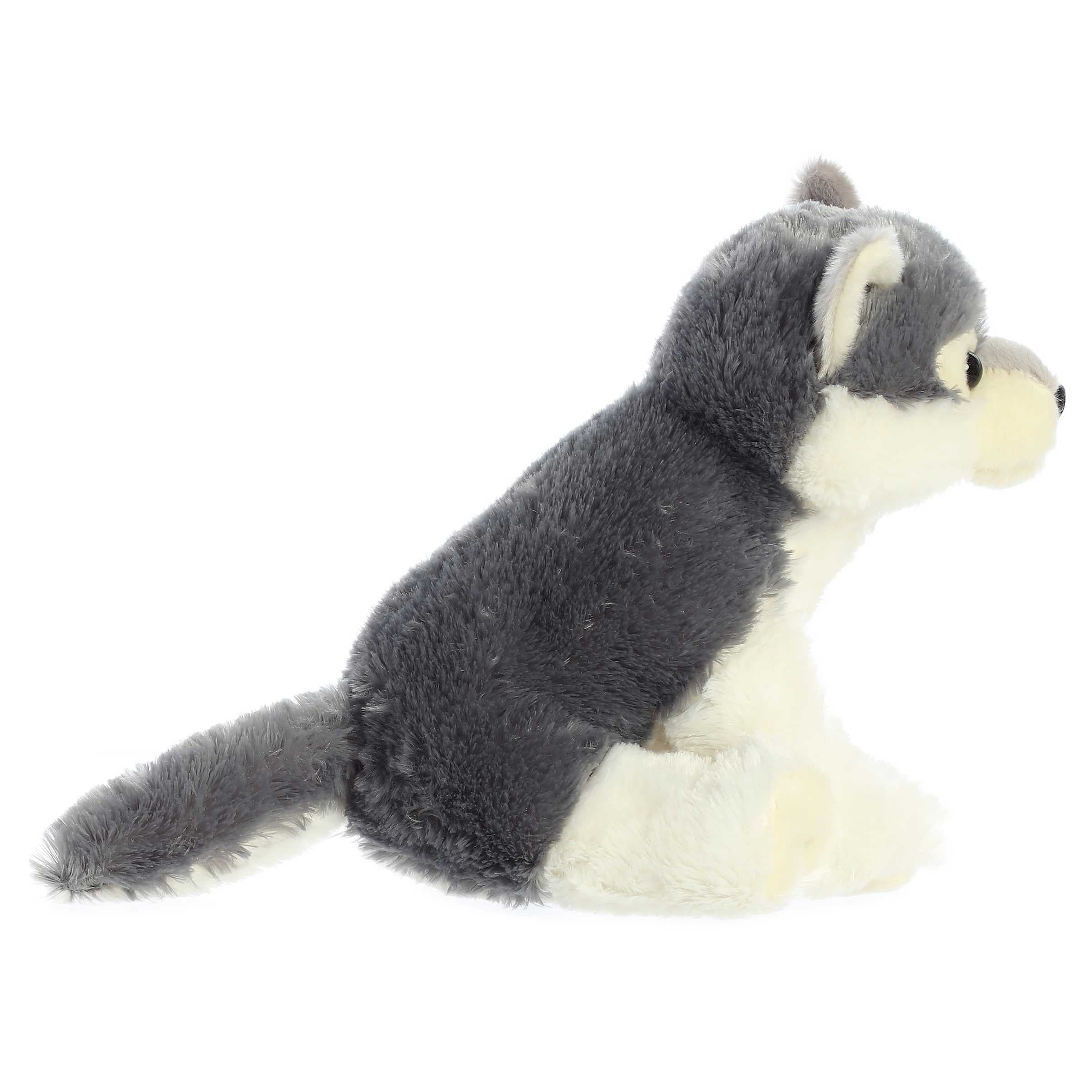 Aurora GB, Medium Gray Wolf, Destination Nation 11