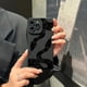 thumbnail image 4 of Funda de teléfono con estampado de serpiente negra para iPhone, carcasa de silicona suave a prueba de golpes para modelos 11, 12, 13, 14, 15 Pro Max, X, XS Max, XR, 8, 7 Plus, SE2020 Mini, 4 of 5