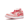 thumbnail image 4 of NIKE MENS SB Dunk Low Pro "StrangeLove" CT2552 800 CT2552 800 from Stadium Goods, 4 of 6