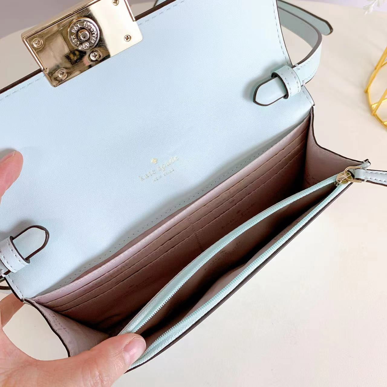 Kate Spade New York Women’s Reegan Smooth Leather Wallet Crossbody Bag (Turquoise Glass)
