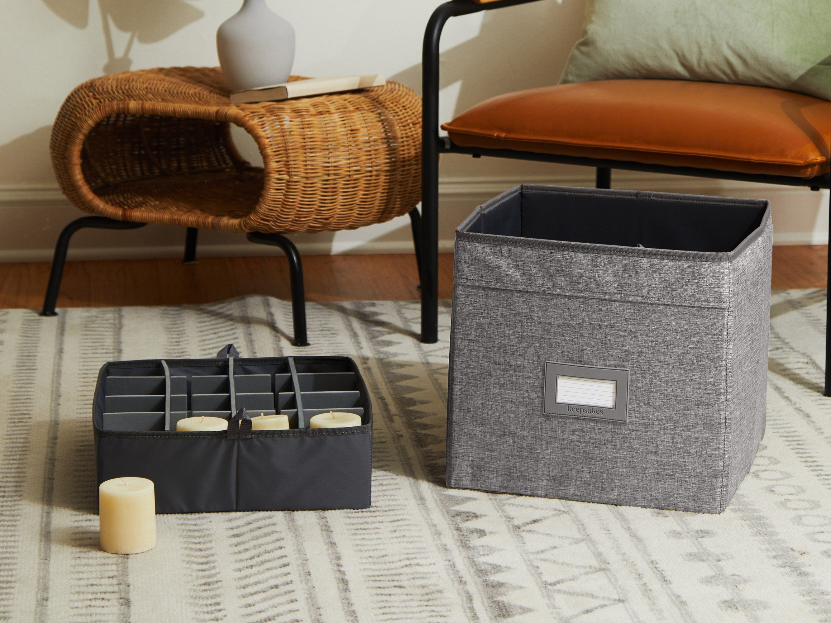 Covermates Keepsakes - Adjustable Cube Storage Bin - Configurable FlexGrid Compartments - ID Window - Pull Handles - Indoor Storage, Grey Heather