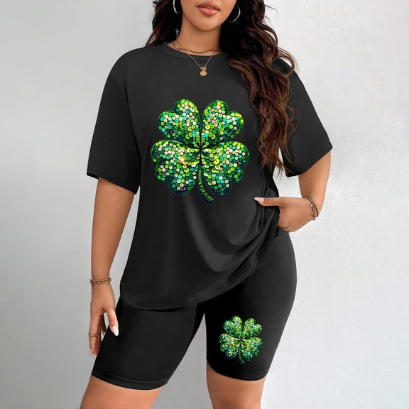 Women's Plus Size St. Patrick's Day Irish Flag Beer Mugs & Leprechaun Hat Graphic Short Sleeve T-Shirt & Biker Shorts 2-Piece Set