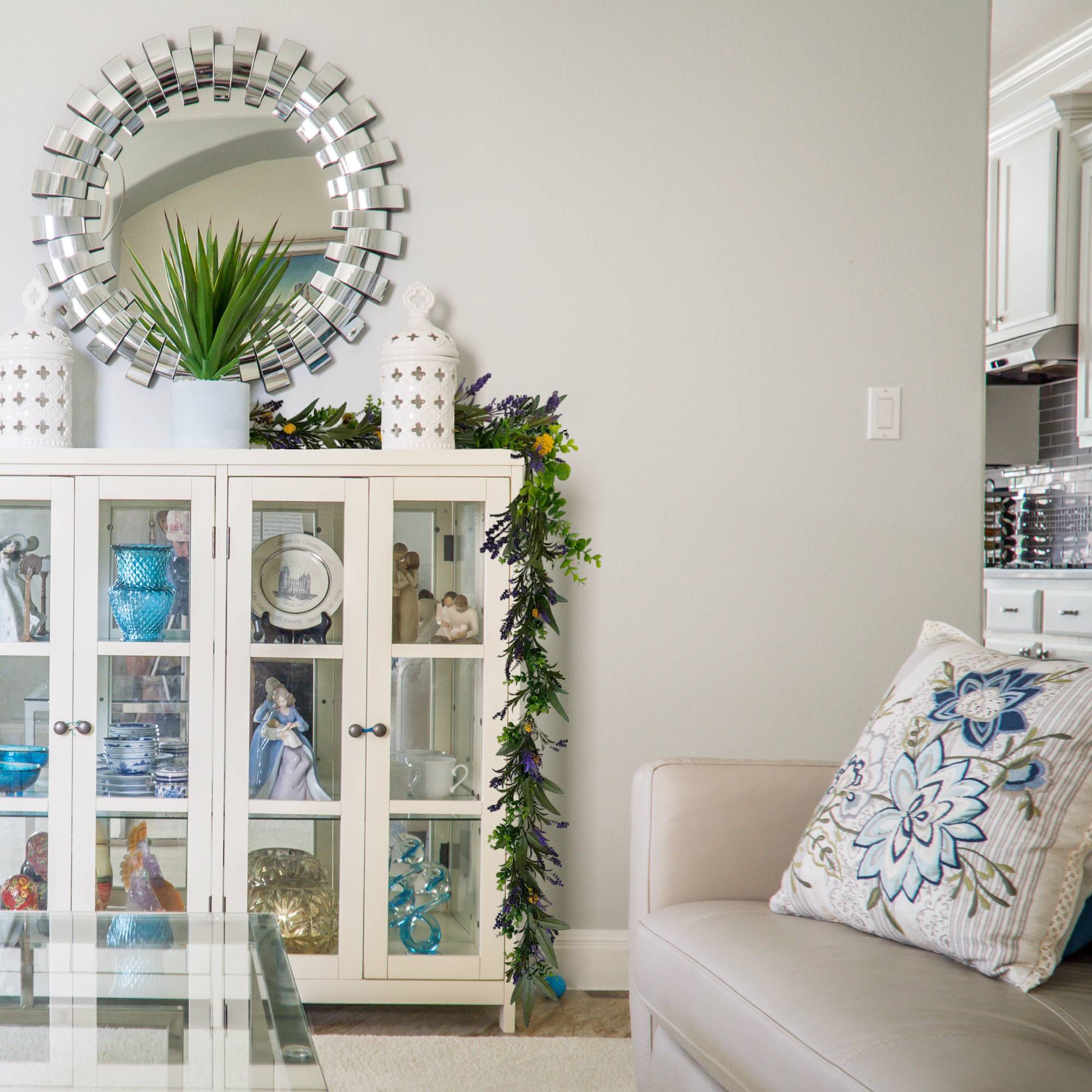 Mainstays 6 Ft Eucalyptus Decorative Garland photo 6