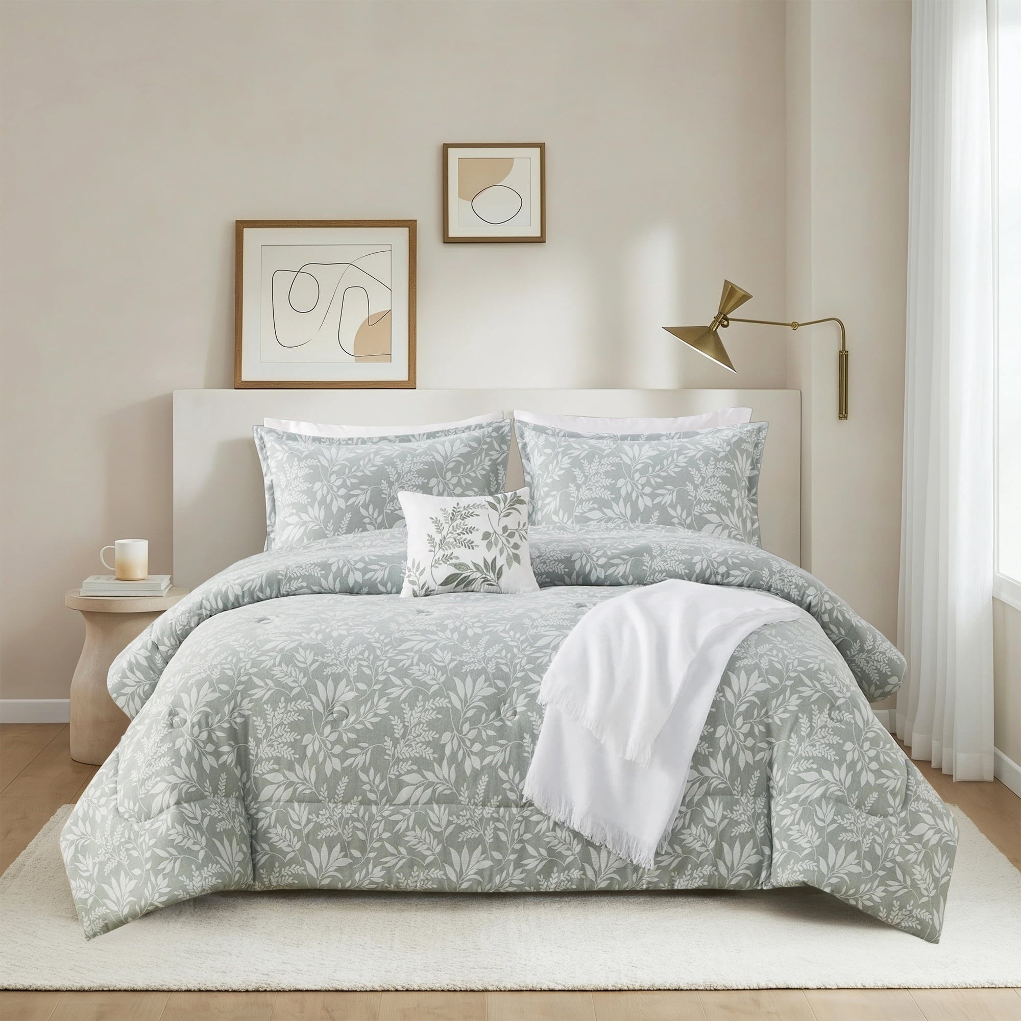 Mainstays 5-Piece Jacquard Comforter Set with Decor Pillow and Throw Sage Green Floral Bedding Set, King
