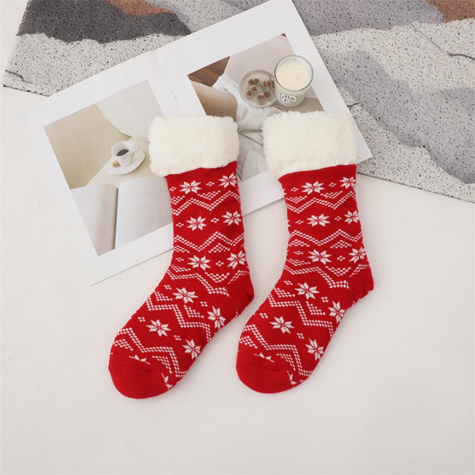 ILovDaisy Chaussons Fantaisie Animaux Chaussettes Duveteuses Femmes, Chaussettes Thermiques à Adhérence Amusantes Mignonnes Chaudes, Chaussettes de Lit Polaire Confortables Hiver Femmes avec