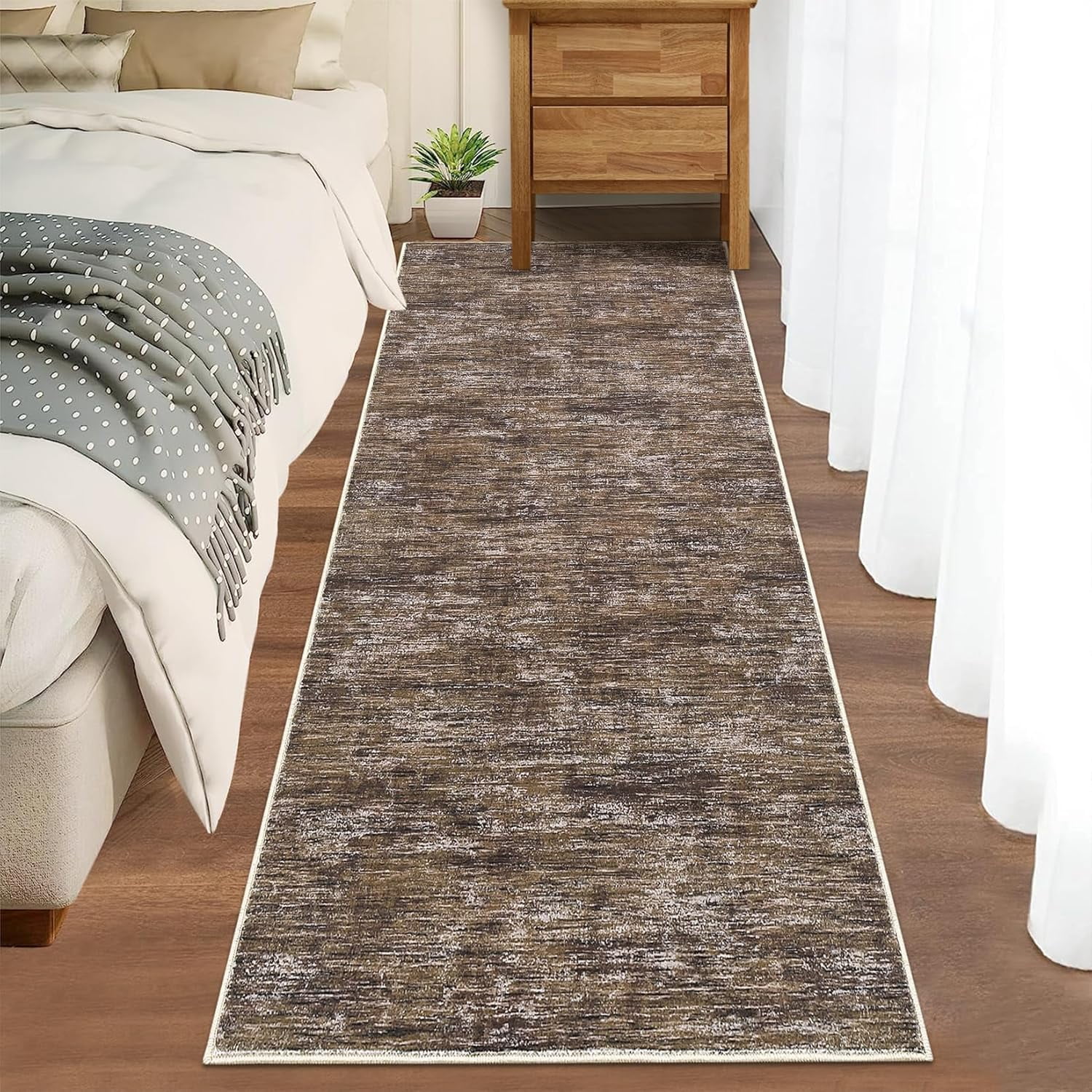 2x6 Washable Runner Rug, Modern Abstract Non-Slip, Foldable, Solid Contemporary Accent Floor Carpet for Hallway, Brown.