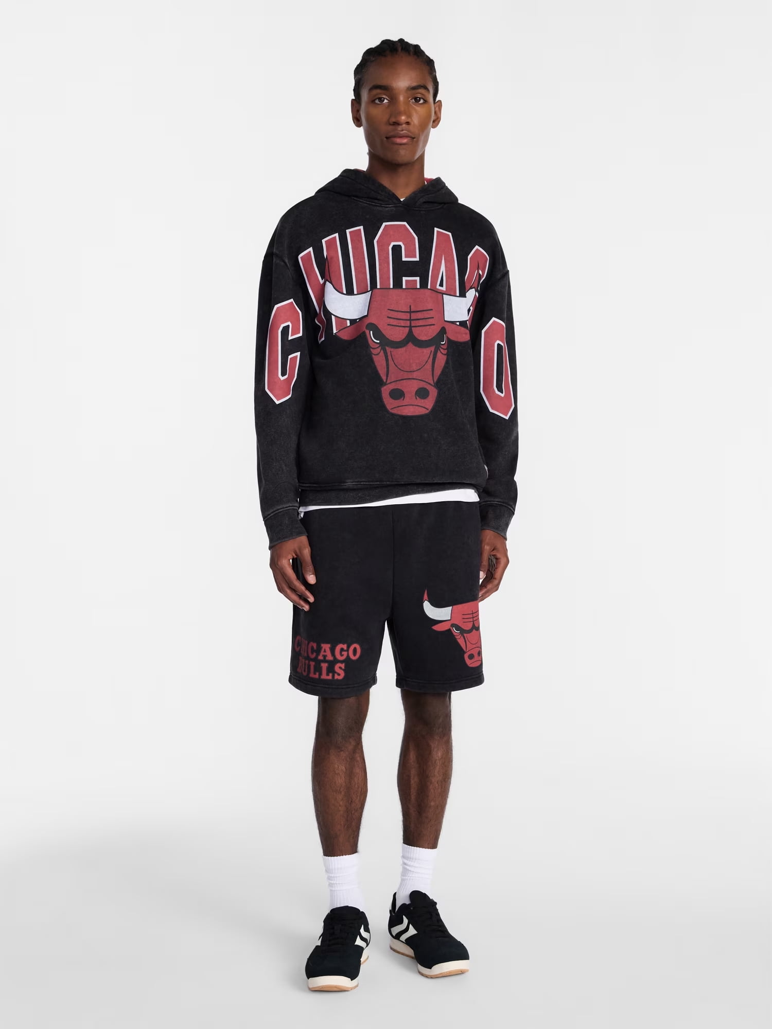 NBA Chicago Bulls Men's & Men's Big and Tall Oversized Pullover Hoodie, Sizes XS-4XLT