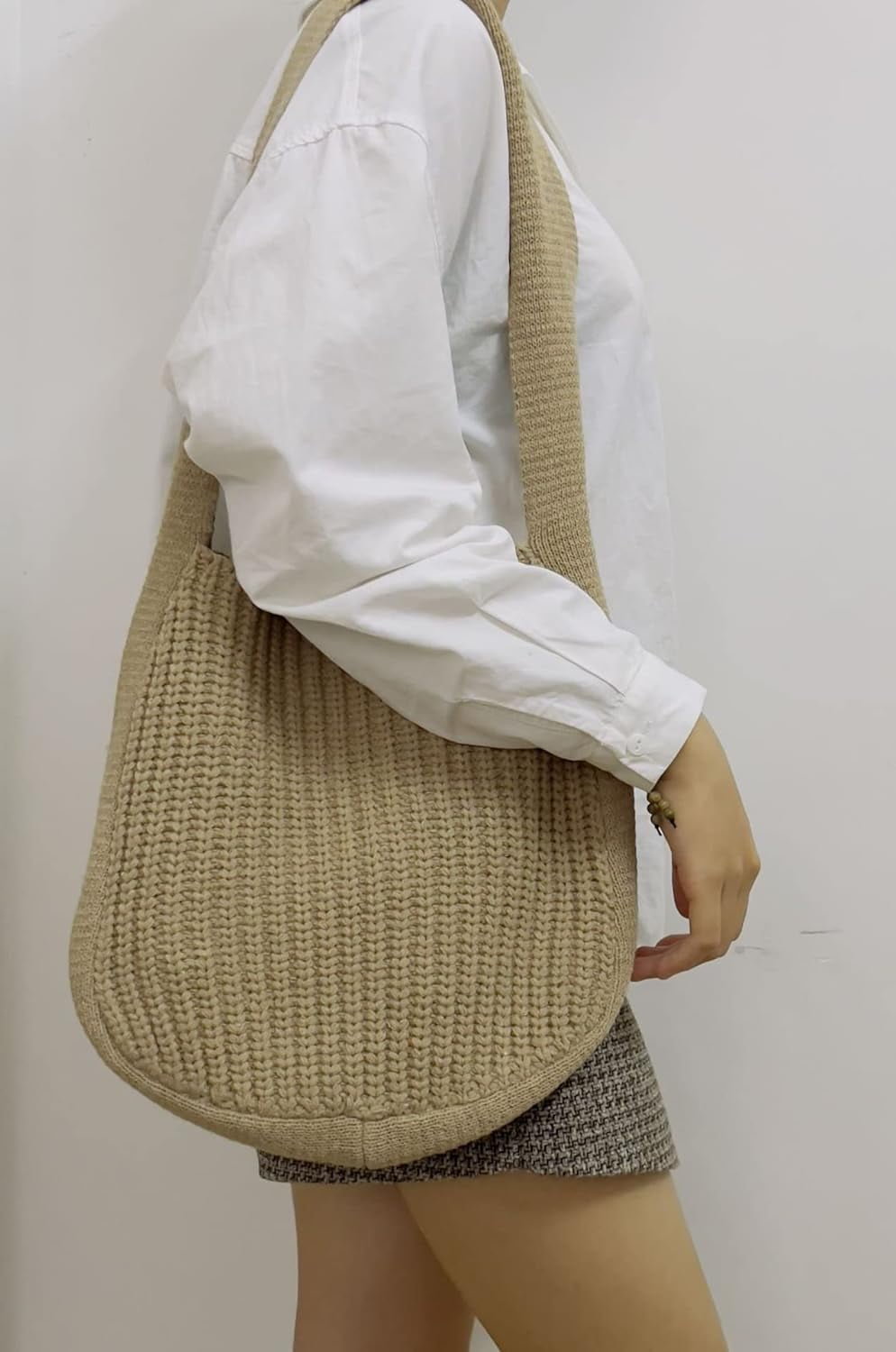Kukuzhu Large Crochet Tote Bag for Women Casual Hobo Bag Shoulder Bag Retro Knitted Purses Handbag Beach Travel Tote Bag