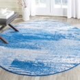 thumbnail image 2 of Safavieh Adirondack Tapis Rond 4 Pieds Tissé à la Machine en Argent et Bleu, 2 of 3