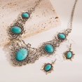 thumbnail image 3 of Conjunto de collar y pendientes de aleación de alta gama con temperamento para mujer, con patrón turquesa retro y cadena de clavícula, 3 of 5