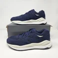 thumbnail image 1 of Men's New Balance 57/40 'Navy' Running Shoes / M5740RA1 / Size 7.5, 1 of 6