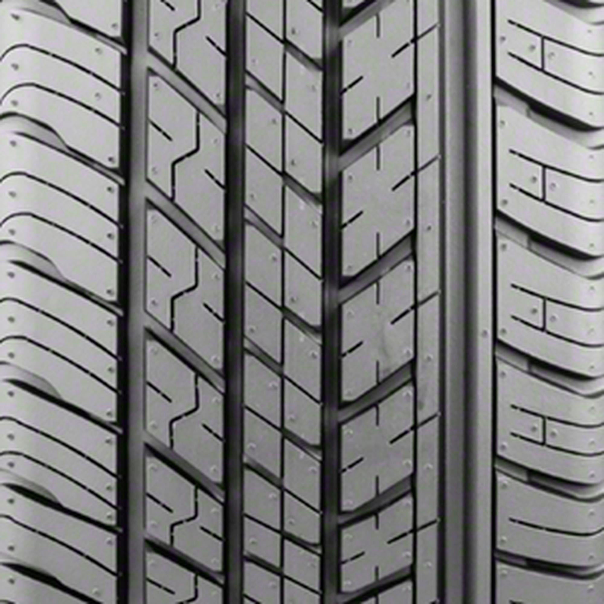 Dunlop Grandtrek ST30 All Season 225/60R18 100H Passenger Tire