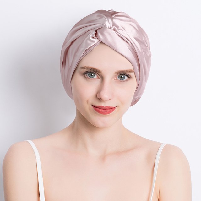Gorro de dormir de doble capa de seda morera sin dejar rastro, cruzado, cómodo, con flores torcidas para mujer