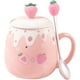 thumbnail image 1 of Tazas bonitas de fresa, taza de café rosa, taza de cerámica Kawaii, té de la mañana, taza de leche y fruta con tapa encantadora, cuchara, novedad creativa, 500ml, 1 of 5