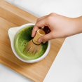 thumbnail image 4 of Batidor de bambú para matcha de 2 unidades BlendWell, 100 púas, 4 of 6