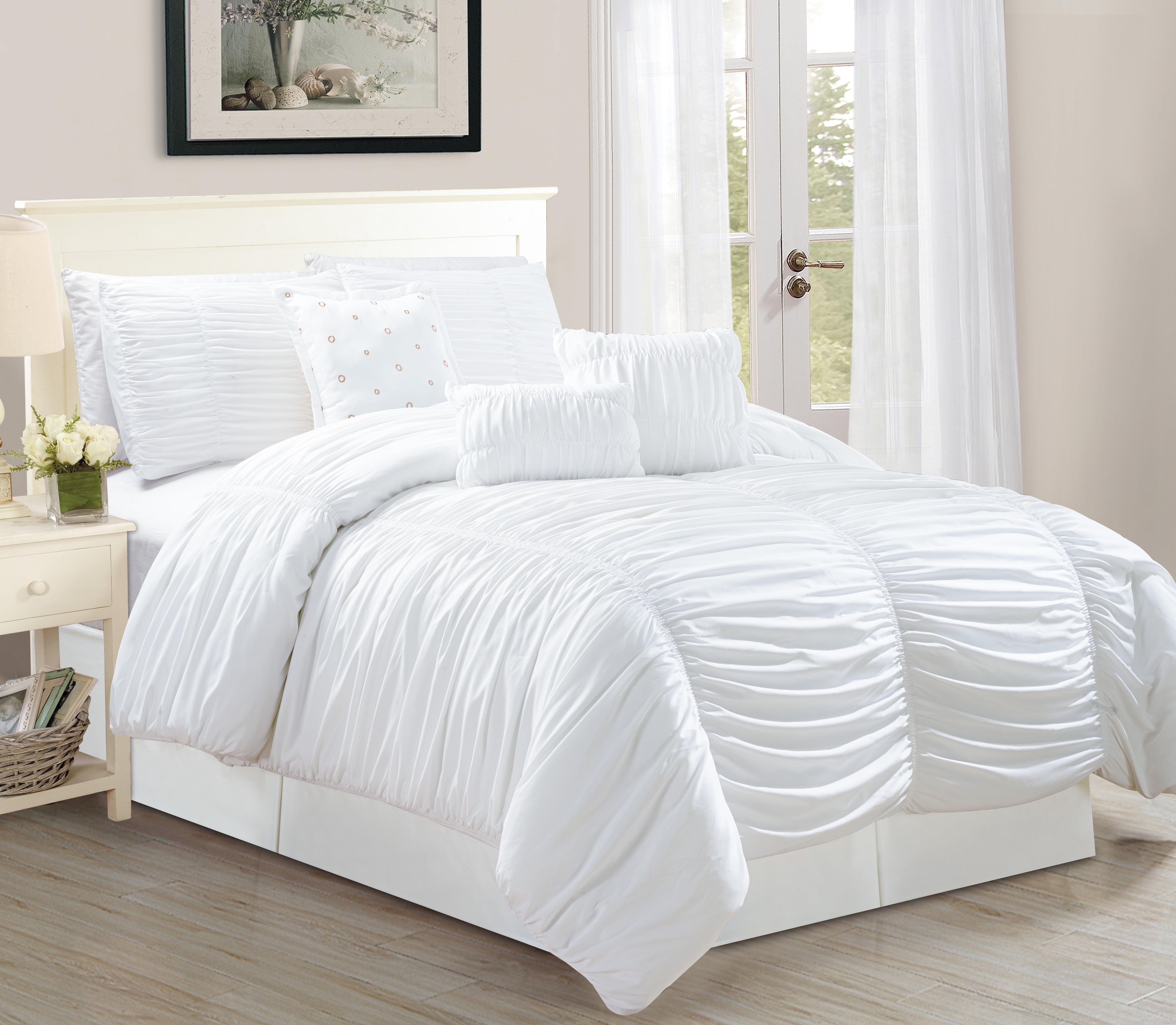 Luxury Queen Size Bedspreads