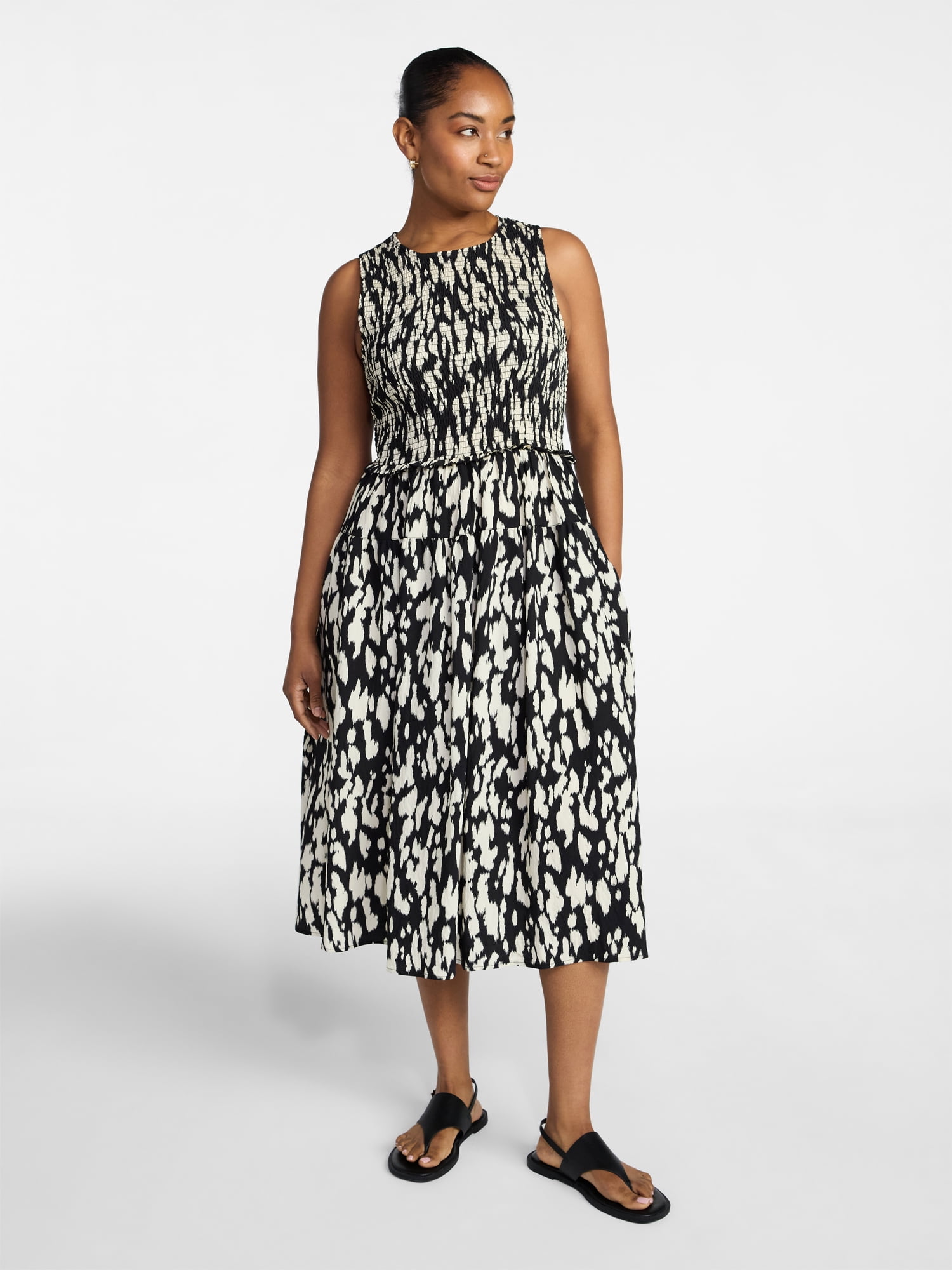 Time and Tru Women's Tiered Skirt Ruffle Smocked Midi Dress, Sizes XS-4X
