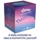 thumbnail image 2 of Pañuelos faciales Kleenex Cube Ultra Soft, 3 capas, 168 pañuelos, 2 of 5