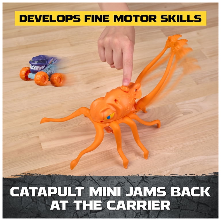 Mini Jams Megalodon Squid Takedown Playset photo 6