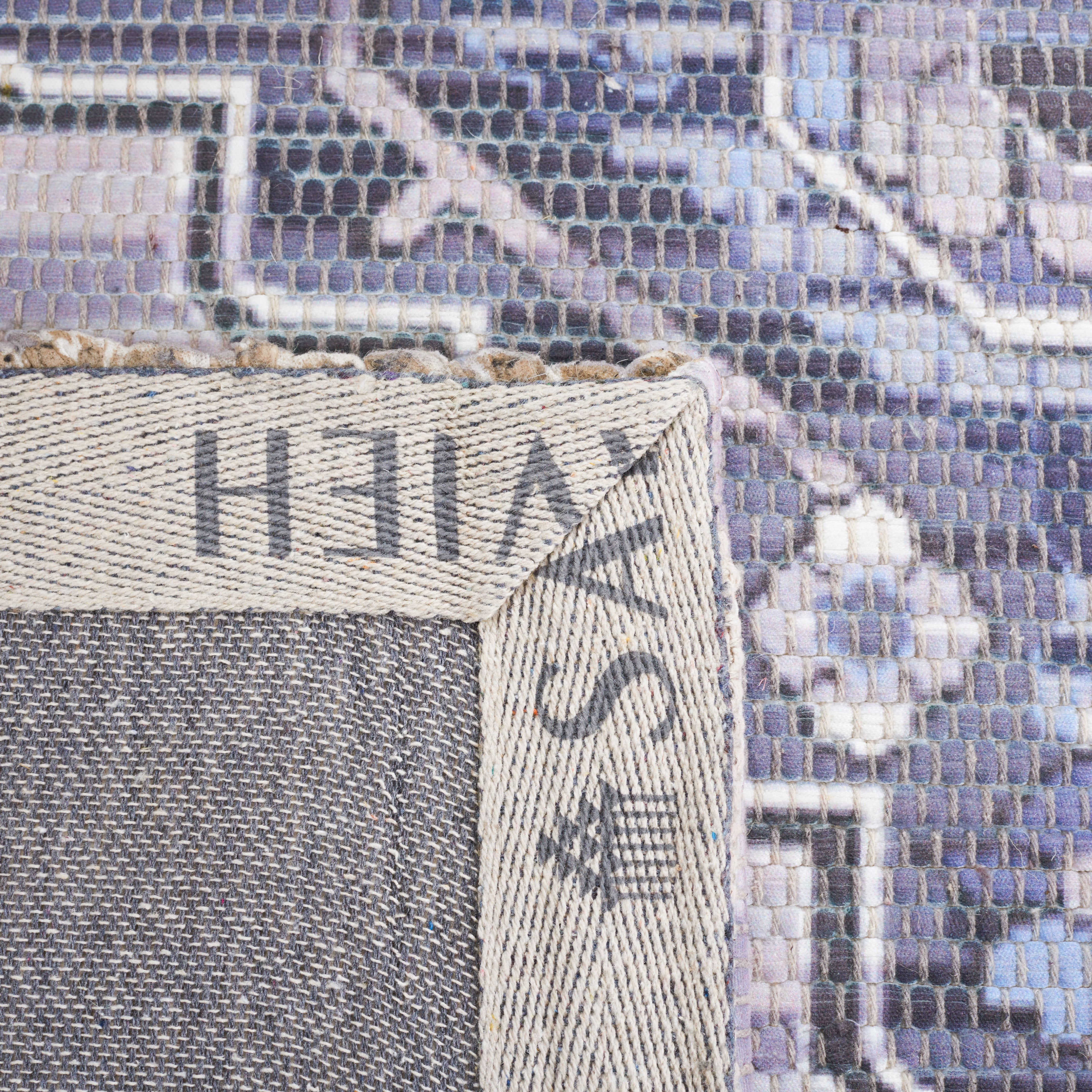 SAFAVIEH Saffron Seanna Oriental Polyester Area Rug, Purple/Ivory, 5' x 8'