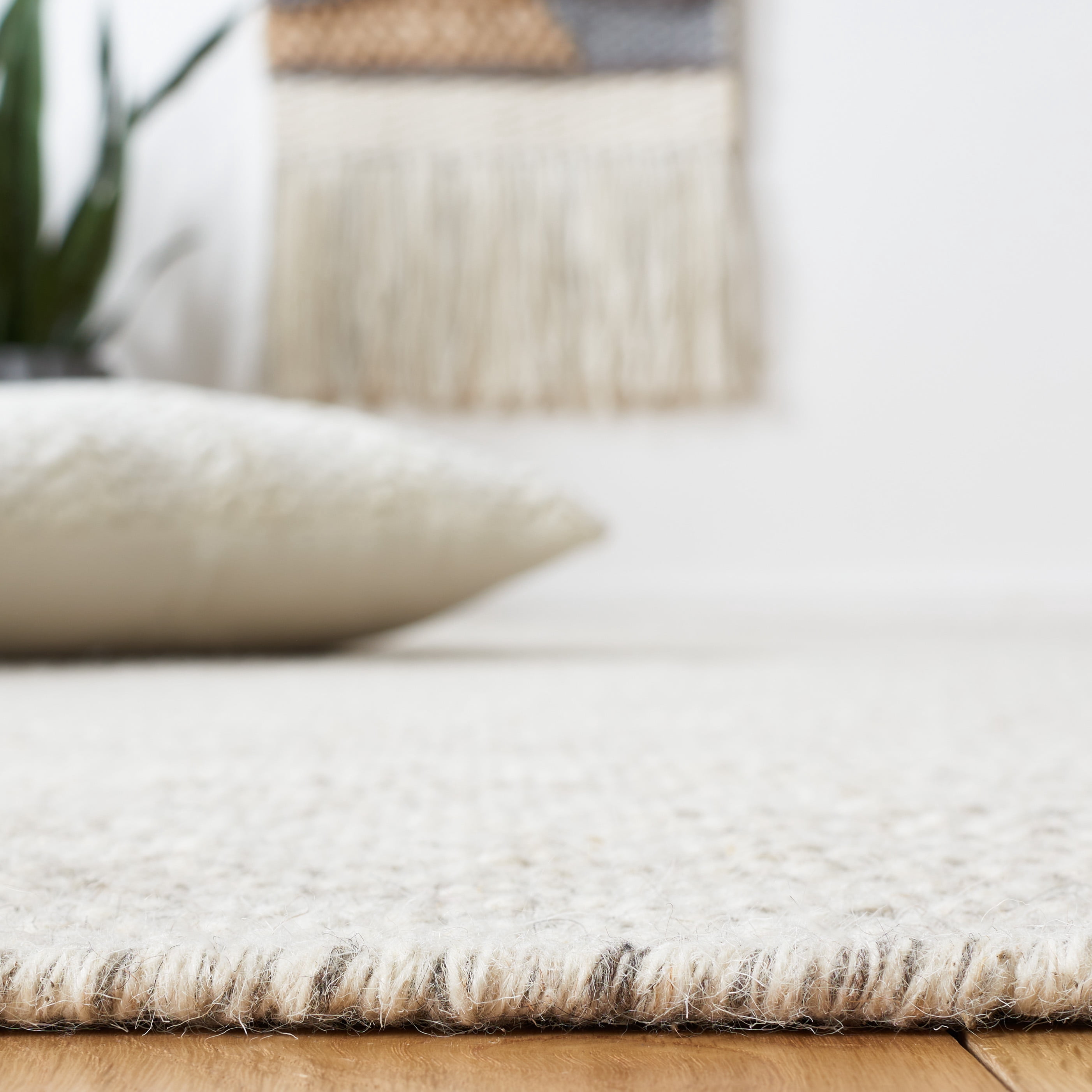SAFAVIEH Natura Lorin Striped Area Rug, Ivory/Light Grey, 6' x 6' Square