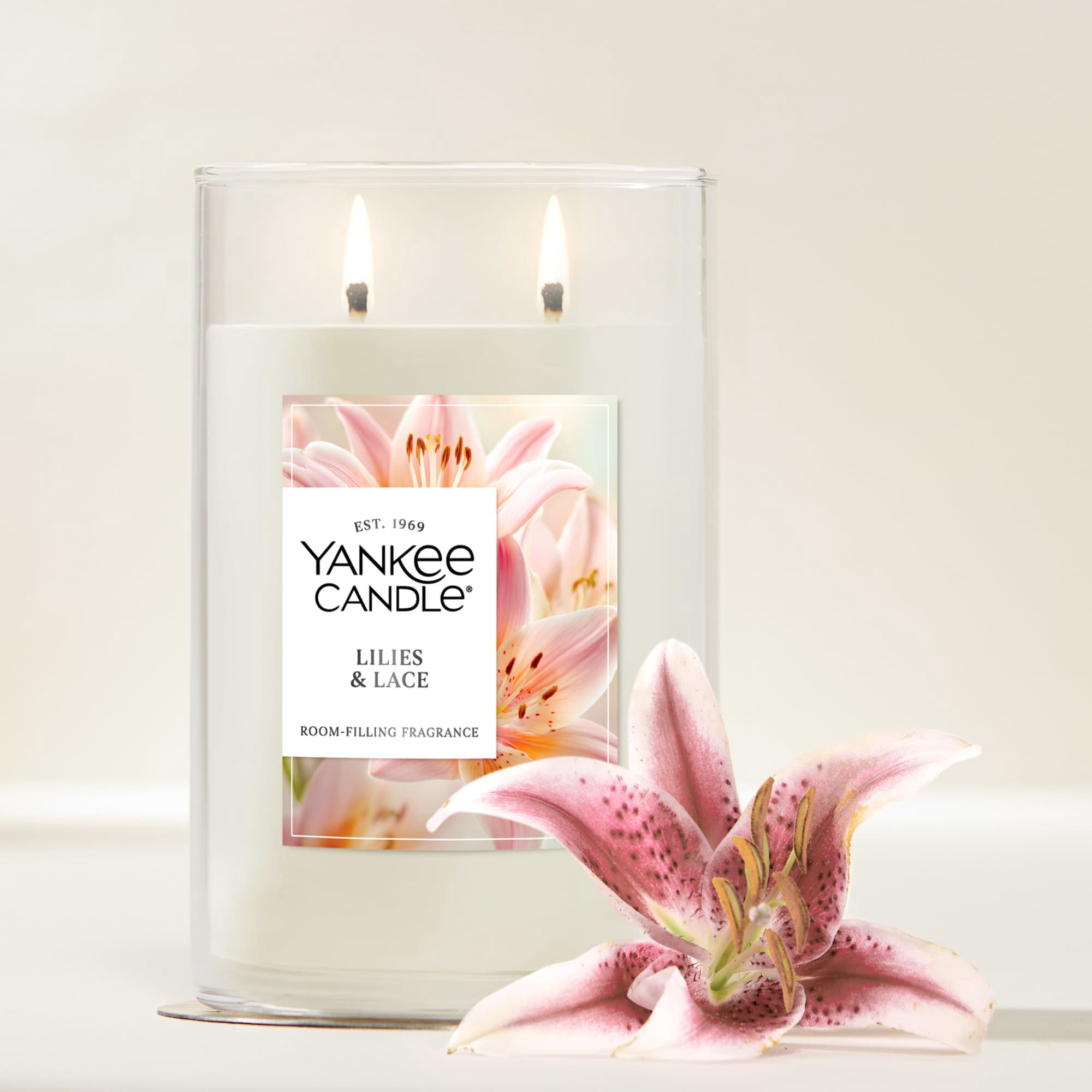 Yankee Candle Lilies & Lace Large Tumbler Scented Candles, 20 oz