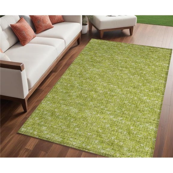 HomeRoots 560032 5 x 8 ft. Moss Green Geometric Washable Non Skid Indoor Outdoor Rectangle Machine Woven Area Rug