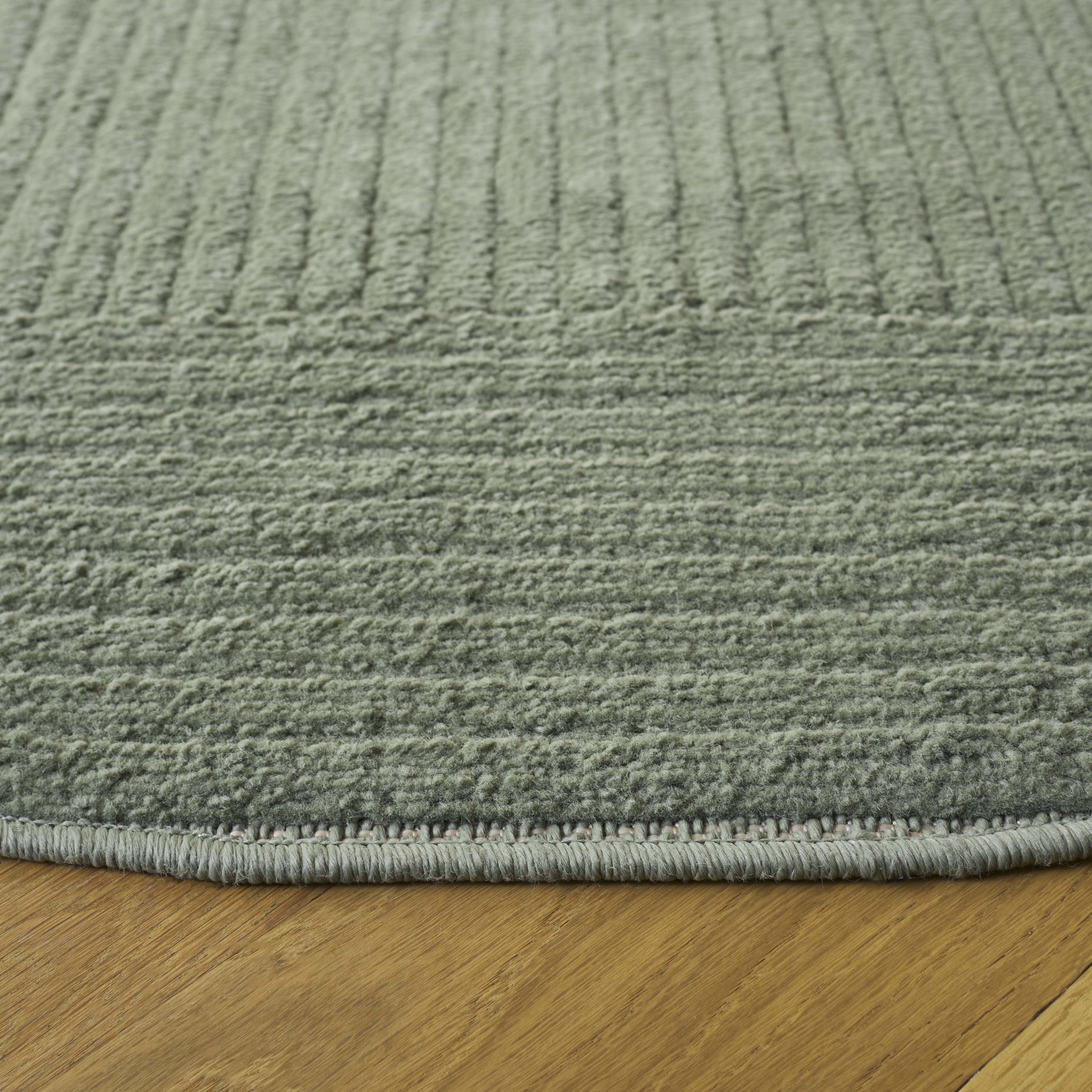 SAFAVIEH Selena Marion Geometric Area Rug, Green, 6'7" x 6'7" Round