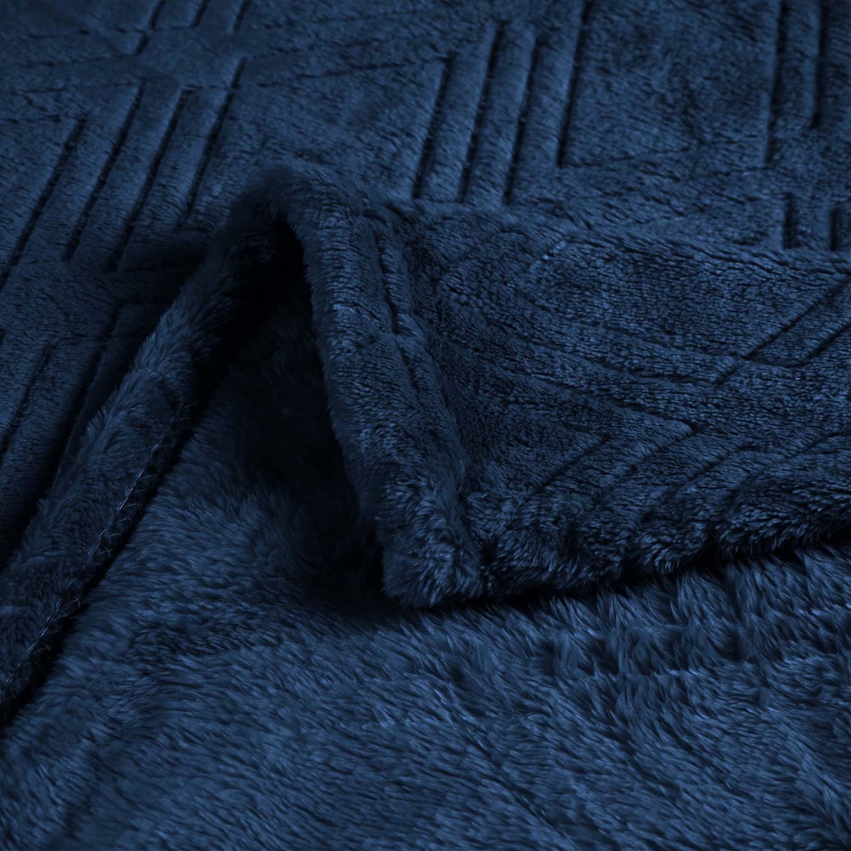 Superior Alaska Diamond Fleece Blanket 50" x 60", Lightweight Soft Bed Blankets, Throw Size, Navy Blue