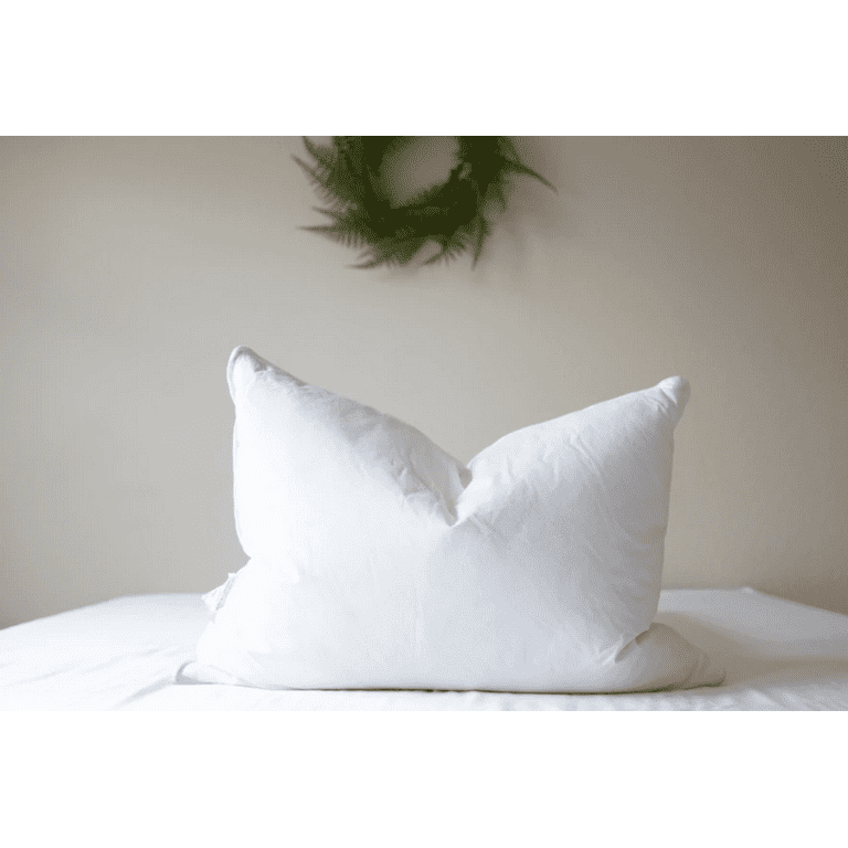 Mastertex Down Alternative Pillow 100% Cotton Fabric Bed Pillow - with 1.5  Gusset - 100% Microfiber Filled Pillow (4 Pack) Queen Size Pillow (Set of 4-20x30x1.5)  Sleeping Pillows 