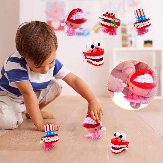 Fiudx Juguetes de Cuerda para Halloween, Adorable Pirata con Calavera y Vampiro Saltarín, Divertido Juego de Acción, Regalos de Fiesta Únicos, Rellenos para Bolsas de Halloween, Diseño Seguro y No Tó