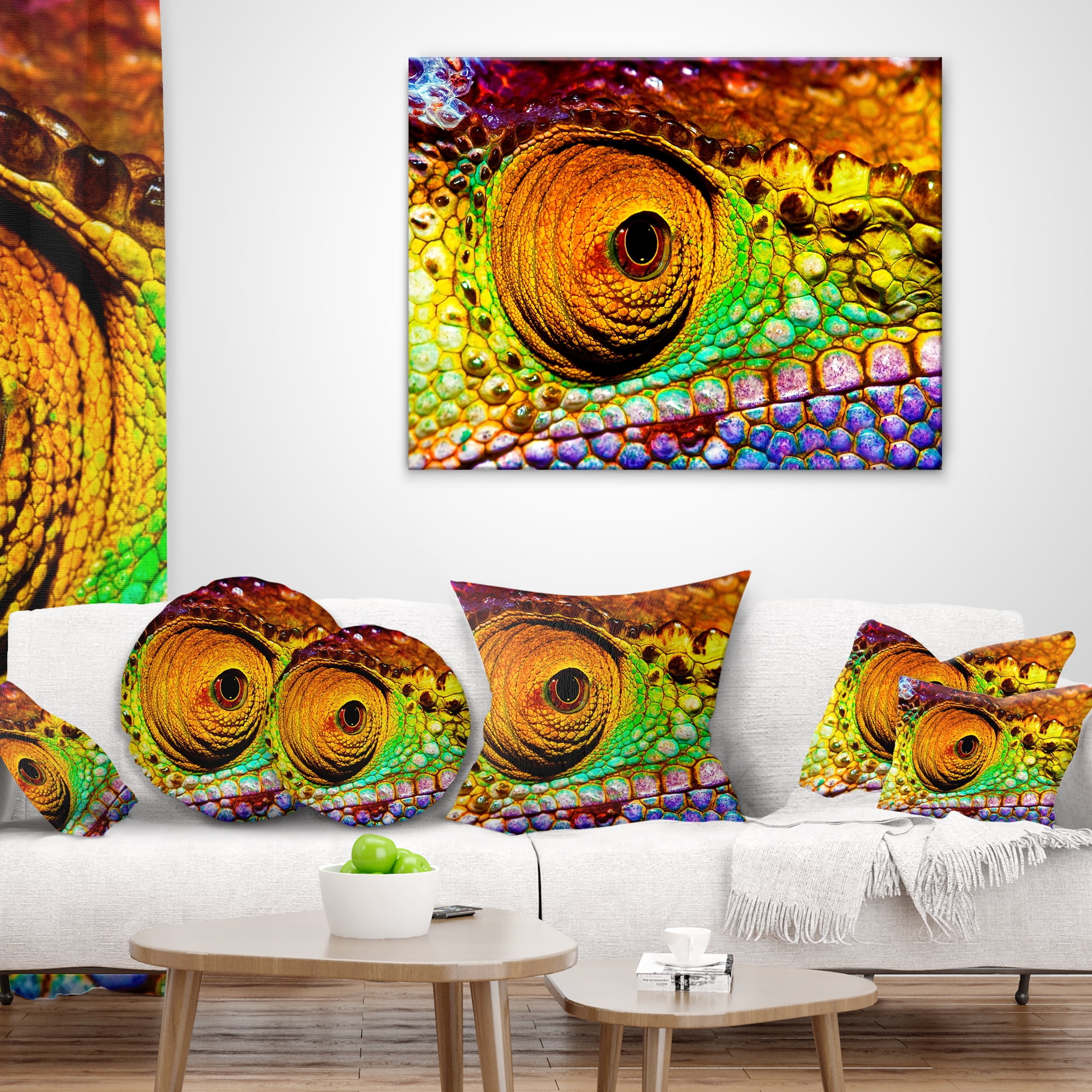 Designart Multicolor Scaly Skin of Lizard - Abstract Throw Pillow - 12x20
