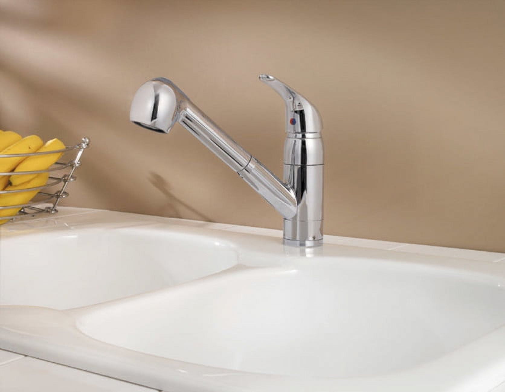 Pfister Pfirst Series 1-Handle Pull-Out Kitchen Faucet in Stainless Steel