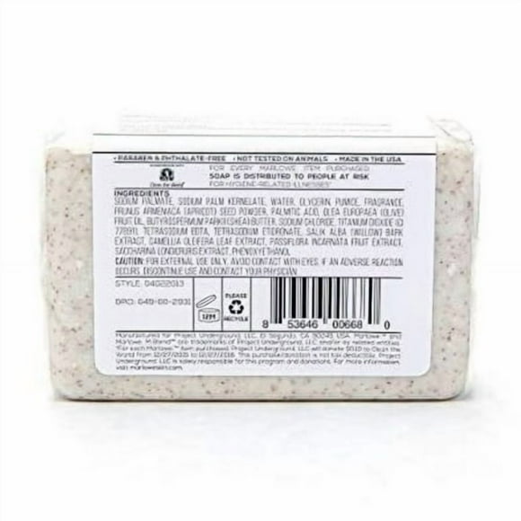 MARLOWE. No. 102 Men's Body Scrub Soap 7 oz | Best Exfoliating Bar for Men | Made with Natural Ingredients | Green Tea Extract | Amazing Scent