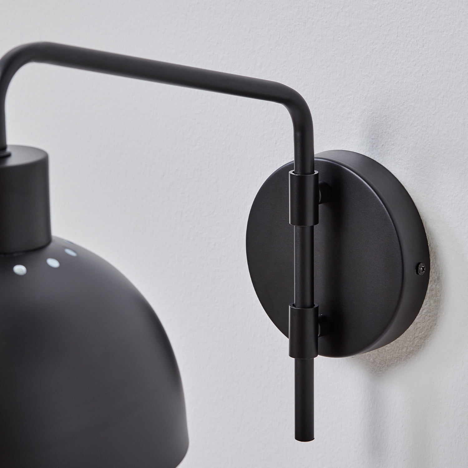 Better Homes & Gardens Matte Black 1-Light Indoor Wall Sconce, LED Bulb Included, No Battery