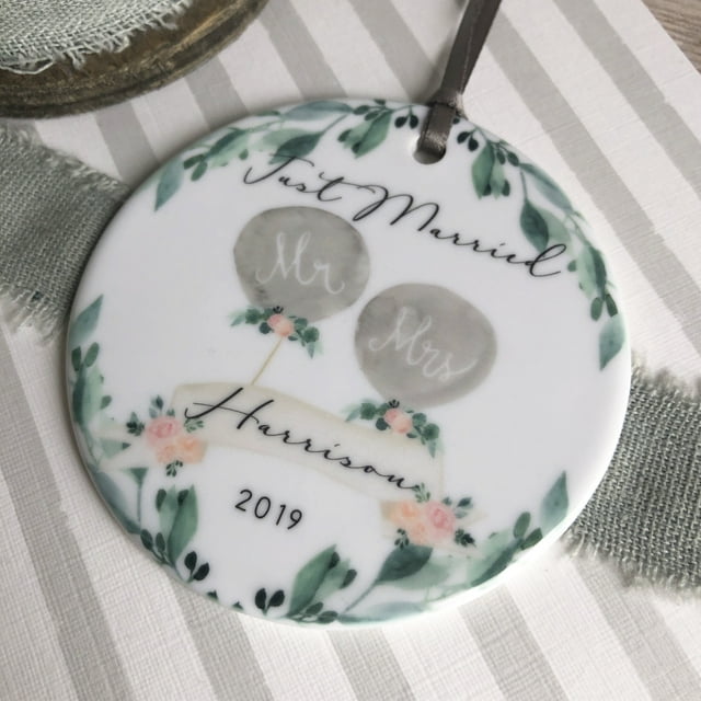 Personalised Just Married Wedding Balloons Mr Mrs Ceramic Round Decoration Ornament Keepsa - As Picture - 5-Pack