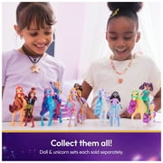 Unicorn Academy, Sophia & Light Magic Wildstar with Rainbow Light-up Effects
