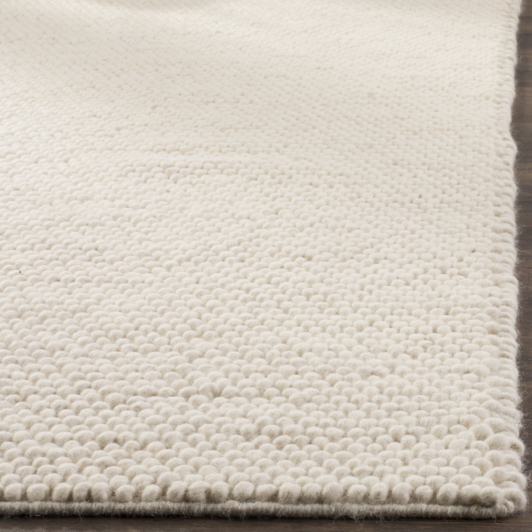 SAFAVIEH Natura Feride Geometric Runner Rug, Ivory, 2'3" x 16' - Scandinavian Design, Ivory, Handmade Wool Blend, Ideal for Living Room, Bedroom, Dining Space, Entryway, Hallway, Kitchen