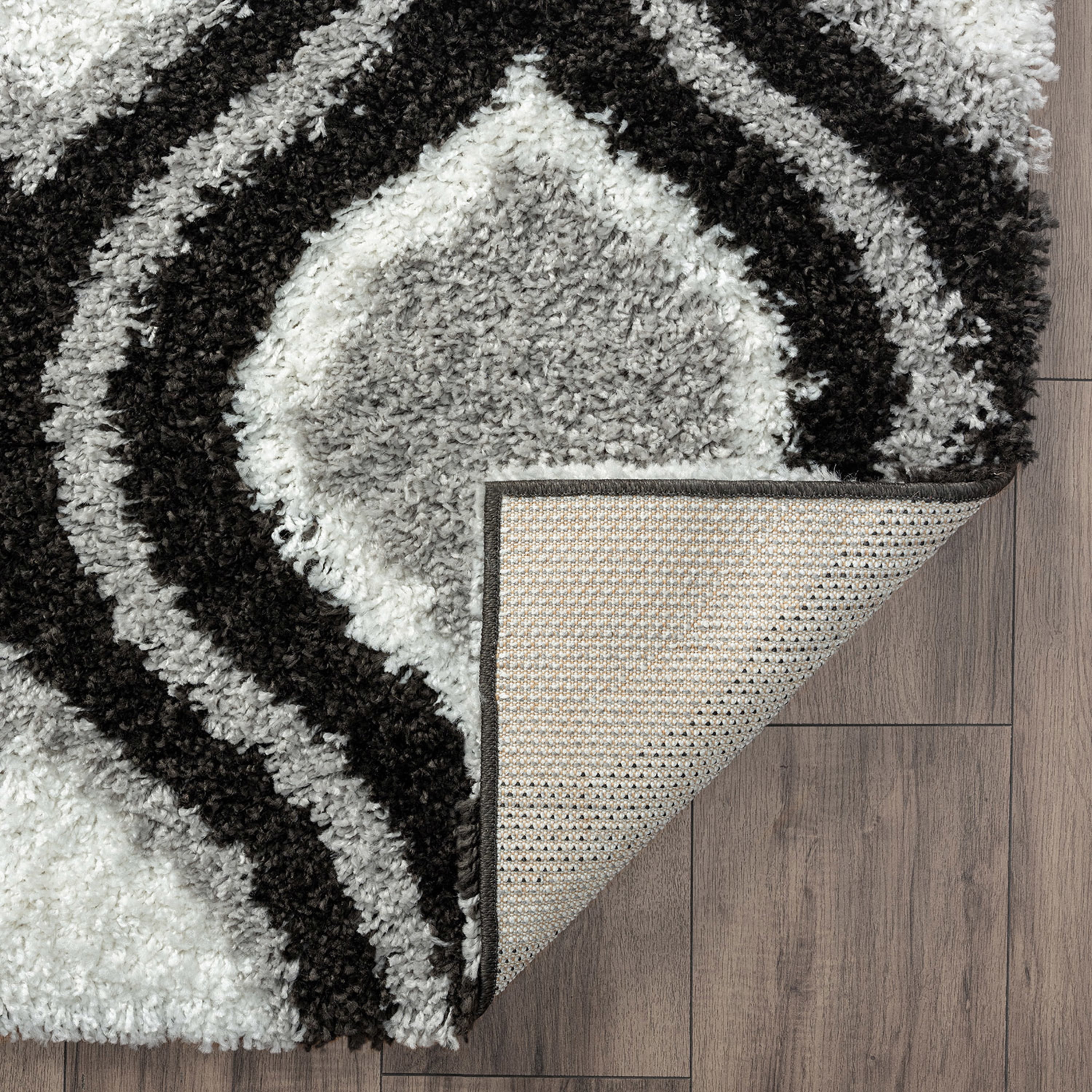 Contemporary 4x6 Area Rug Shag Thick (4' x 5'3'') Geometric White, Silver Indoor Rectangle Easy to Clean