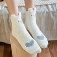 thumbnail image 4 of Calcetines HUOGUO Lindos de forro polar coral con estampado de patas de gato para niñas, 4 of 5