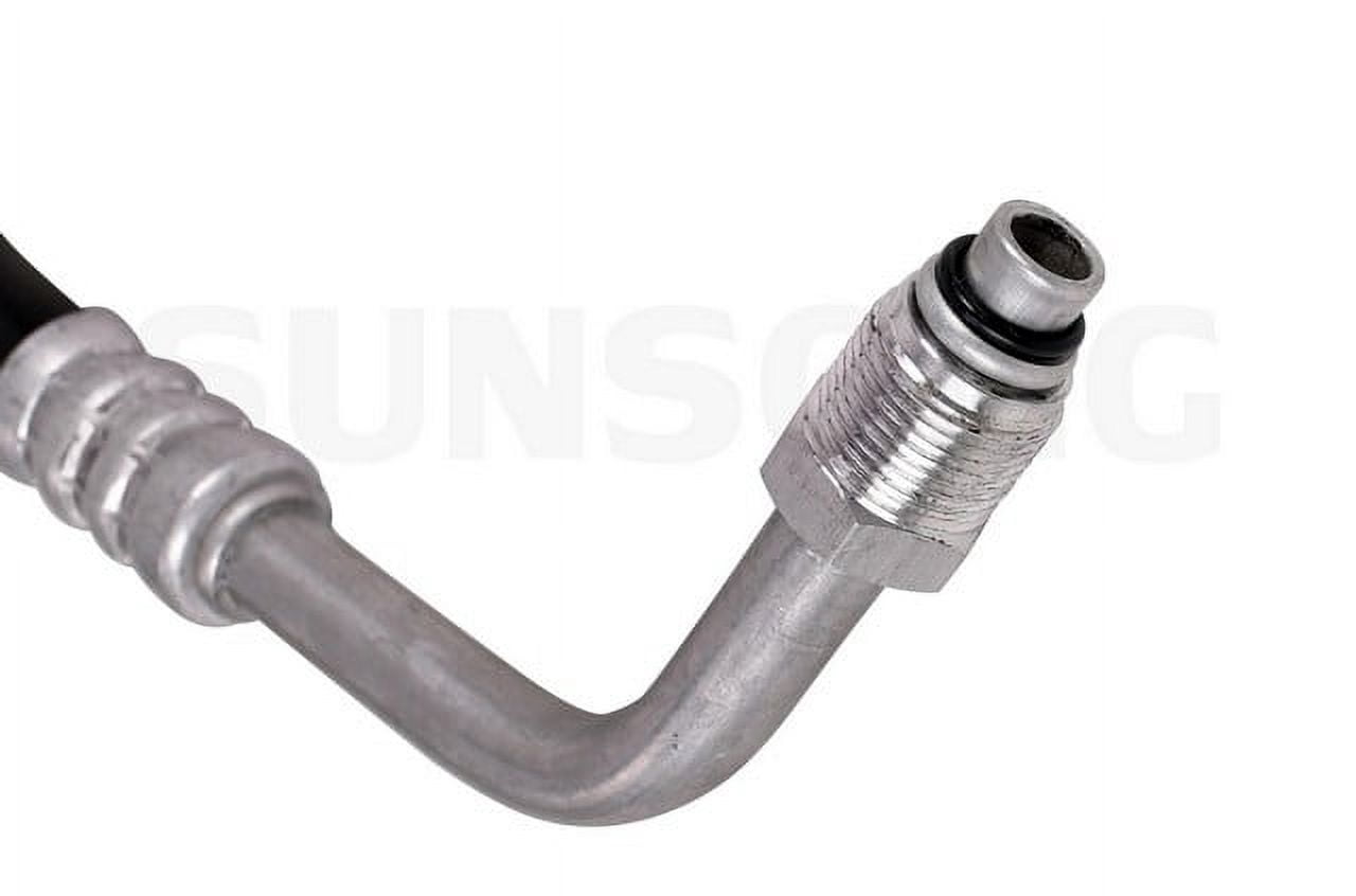 Sunsong 5801279 Engine Oil Cooler Hose Assembly